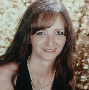 Meet your Posher, Marcy